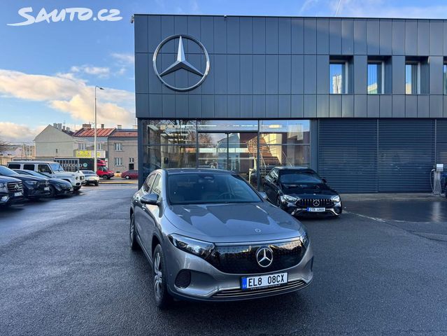 Mercedes EQA